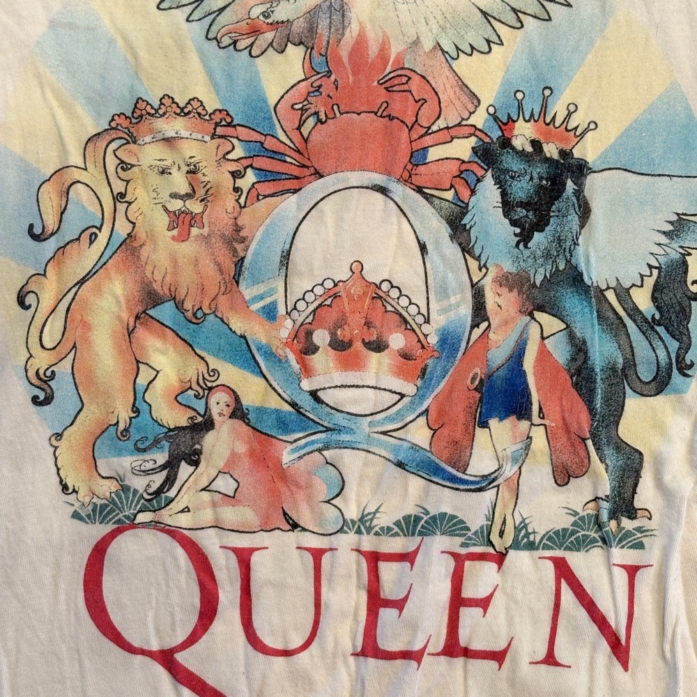 Lucky Brand QueenCream Graphic Tee